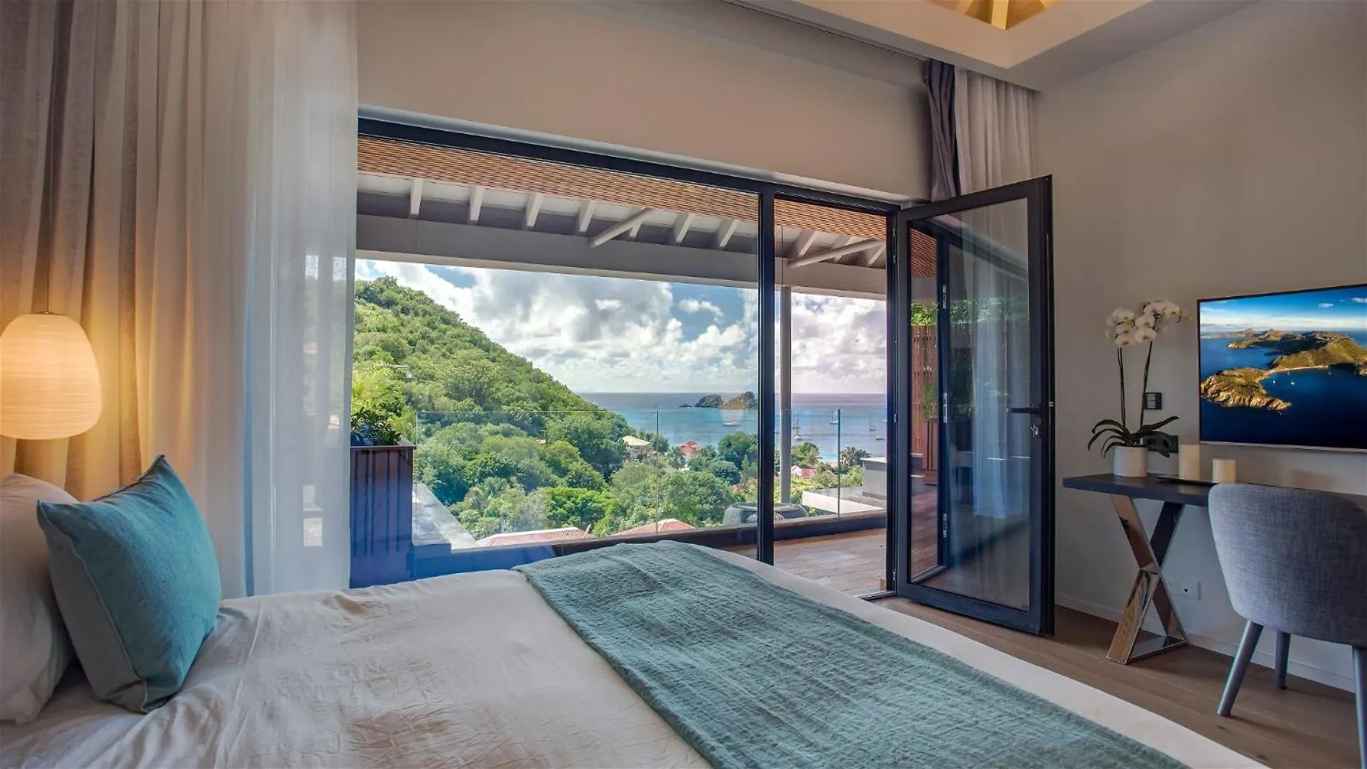 Villa Designed With Natural Elements St. Barthelemy