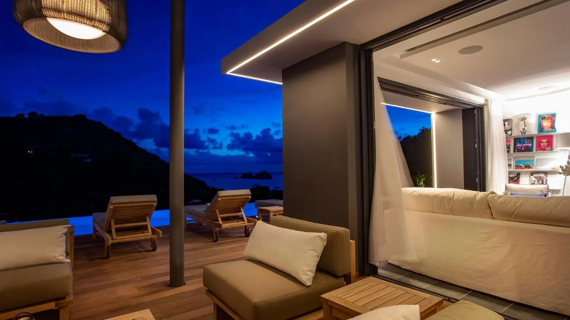 Villa Designed With Natural Elements St. Barthelemy