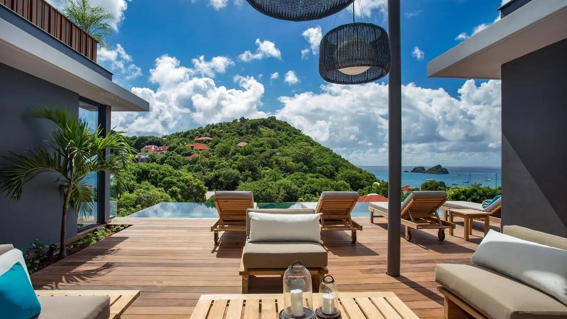 Villa Designed With Natural Elements St. Barthelemy