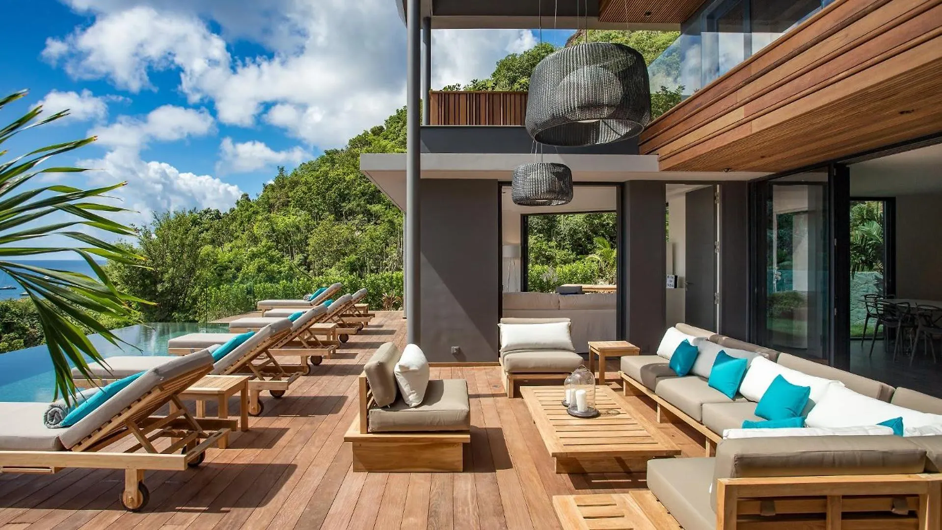 Villa Designed With Natural Elements St. Barthelemy